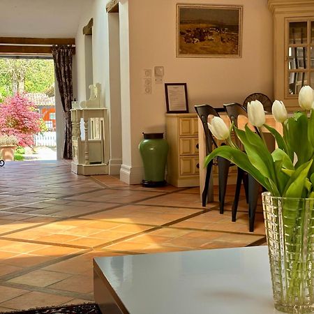 Domaine Des Monges Bed and Breakfast Saint-Seurin-de-Prats Εξωτερικό φωτογραφία