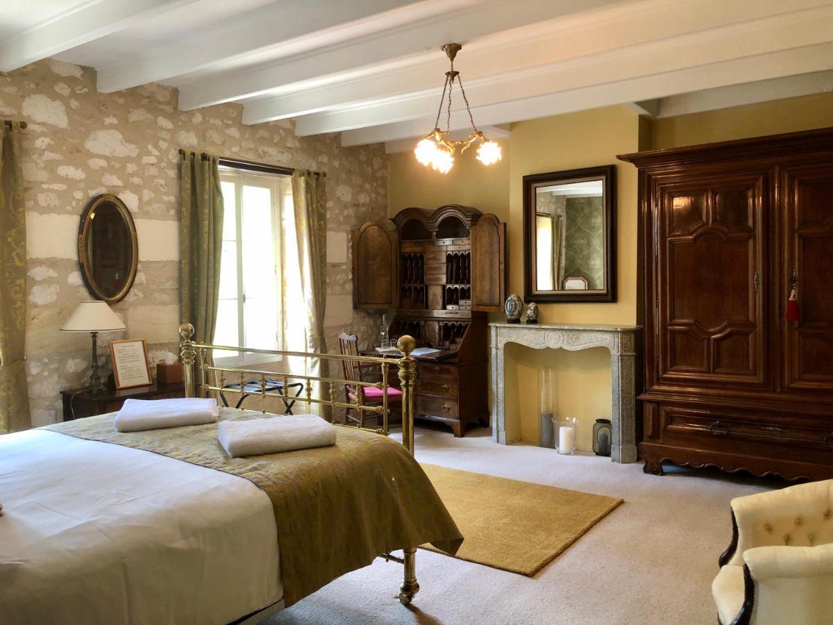 Domaine Des Monges Bed and Breakfast Saint-Seurin-de-Prats Εξωτερικό φωτογραφία